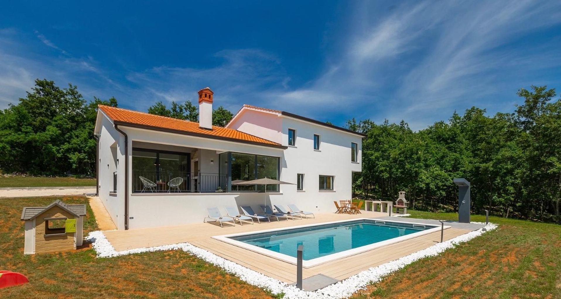 Vila Prisunca Jacuzzi & Swimming Pool Pazin Bagian luar foto